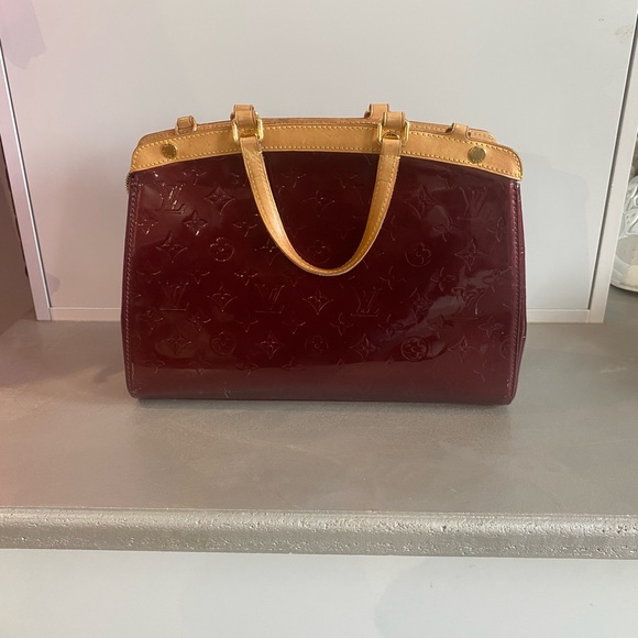 Louis Vuitton Amarante Vernis Brea MM - Picture 5 of 6